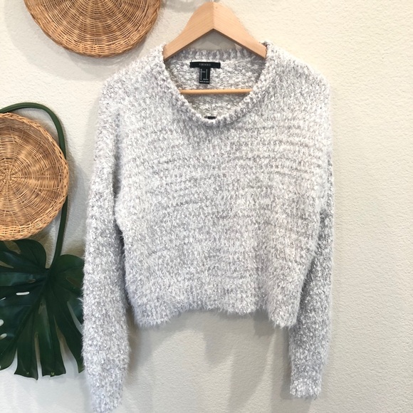 Forever 21 Sweaters - Forever 21 crop fuzzy sweater Size S